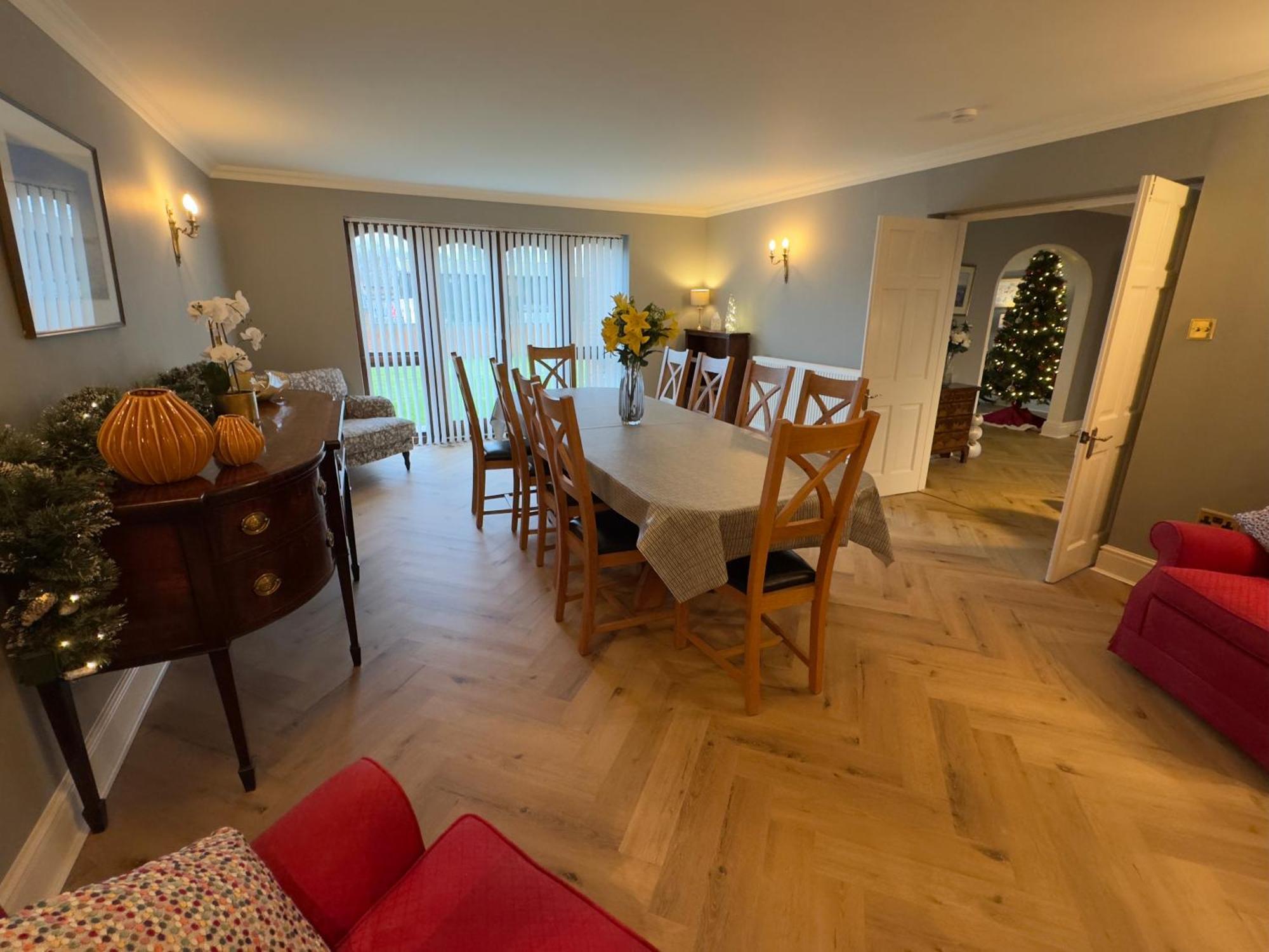 Vast, Elegant Home With Indoor Pool & Sauna Near Popular Golf Course Kington  Esterno foto