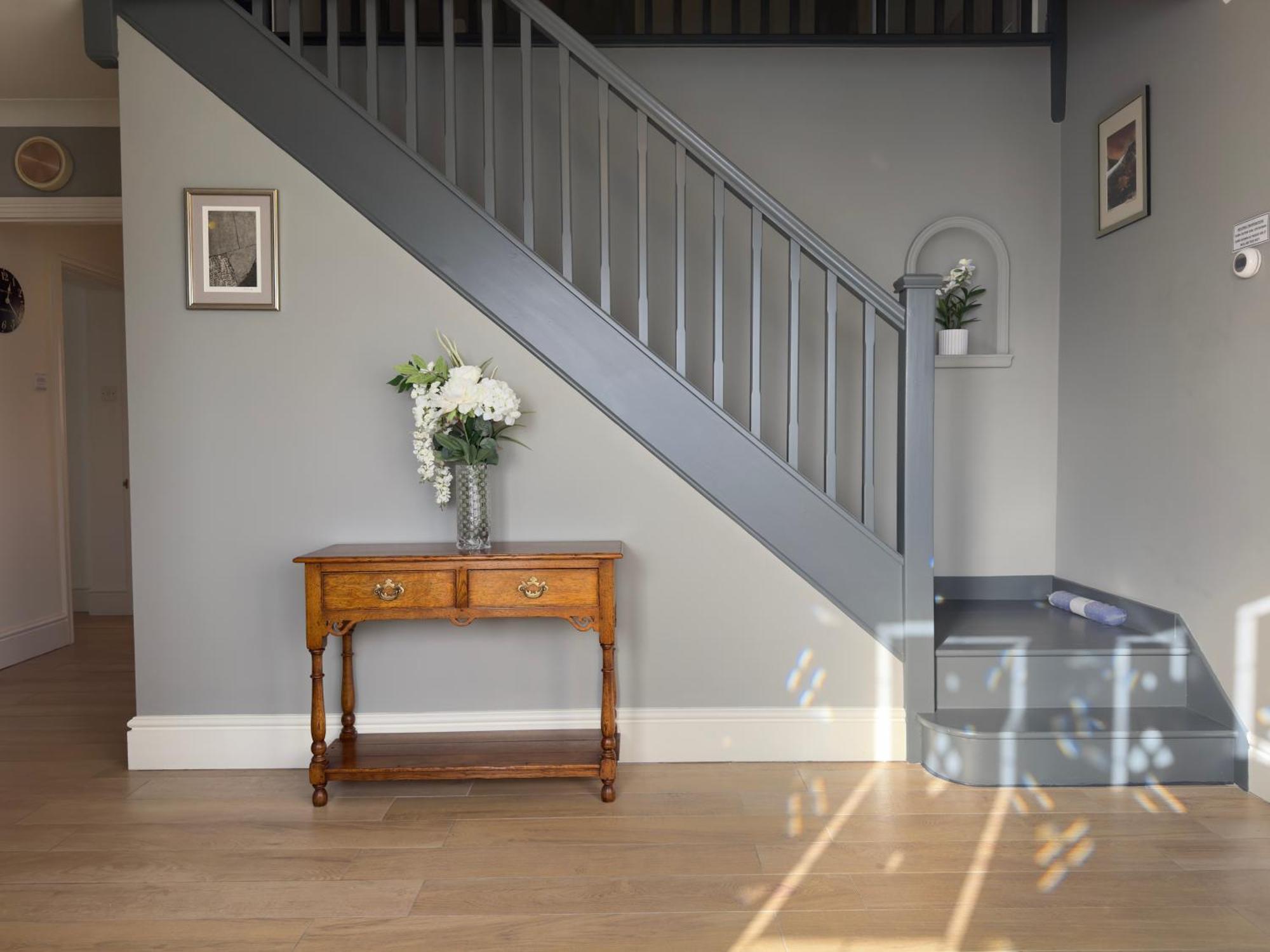 Vast, Elegant Home With Indoor Pool & Sauna Near Popular Golf Course Kington  Esterno foto